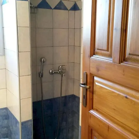 Liana Marouli Hotel
