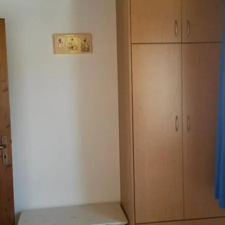 Liana Marouli Hotel 2*