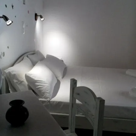 Liana Marouli Hotel